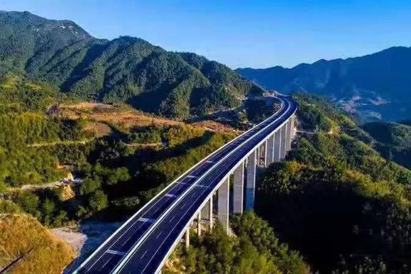 湖南炎陵至汝城高速公路
